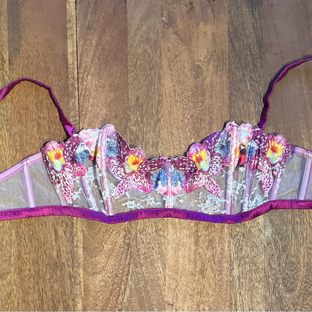 Fleur du Mal Orchid Embroidered Balconette Bra
